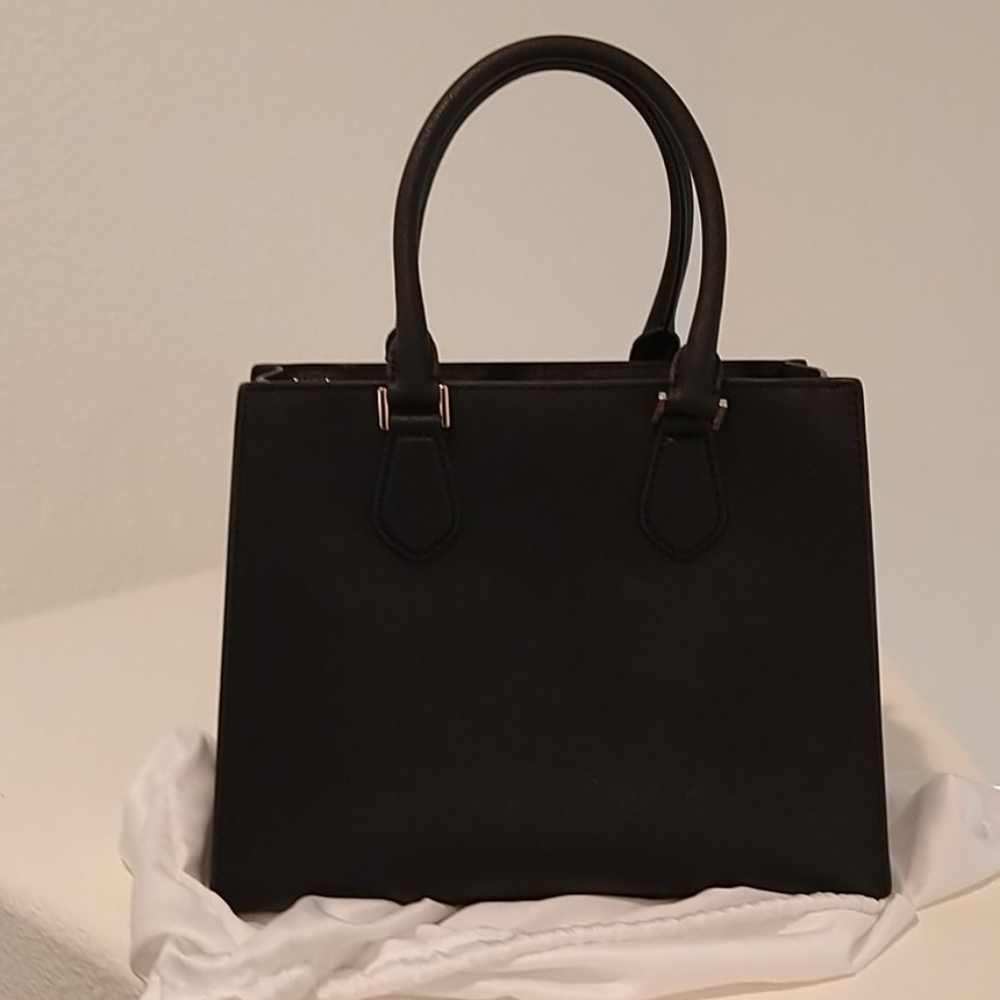Michael kors Saffiano Crossbody Handbag $395 - Picture 8 of 9